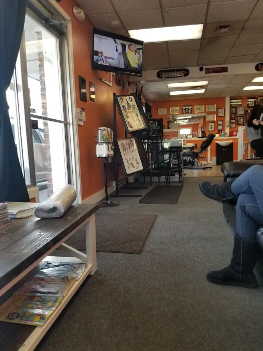 Almost Famous Tattoo & Piercings 0