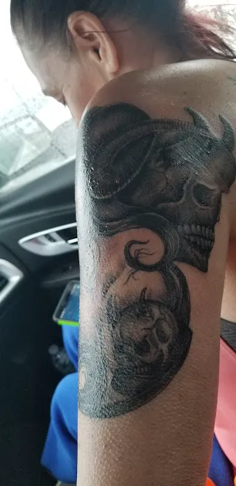 The Clay Dragon Tattoo Studio 3
