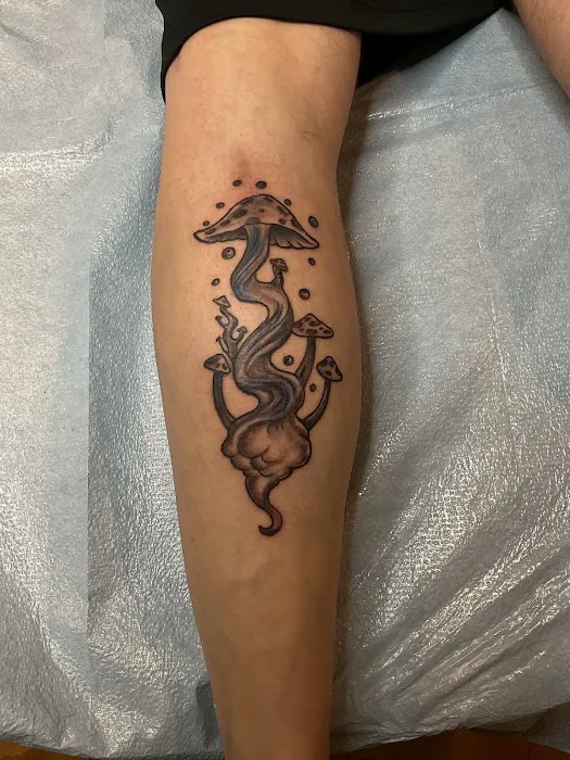 The Emerald Rose Tattoo and Fine Arts 8