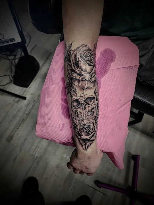 Pebbles Ink & Piercing LLC 3