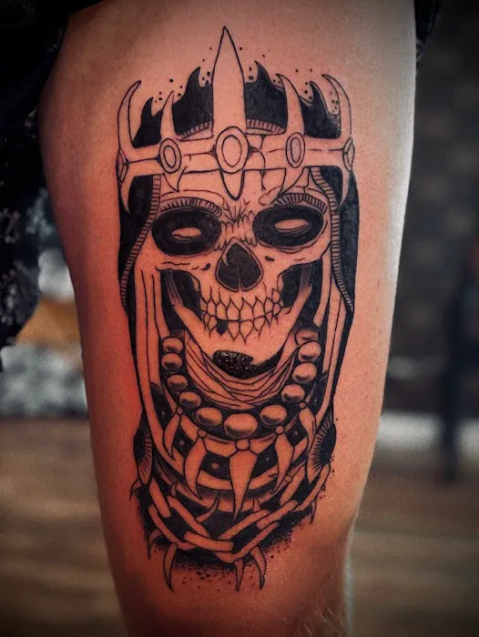 Dark Side Ink Tattoo Studio 8