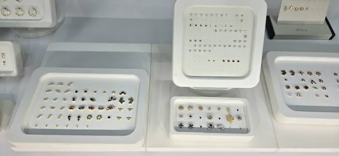 Meraki piercing studio 1