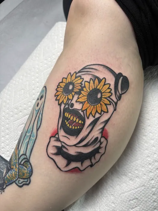 Be You Tattoo & Art Studio 5