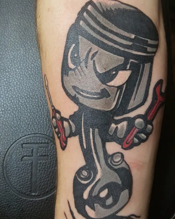 Glass City Tattoo 5