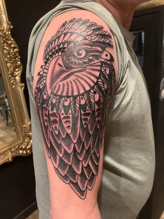 Bare Knuckles Tattoos 0