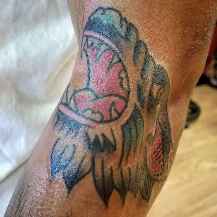 Black Diamond Tattoo Studios 0