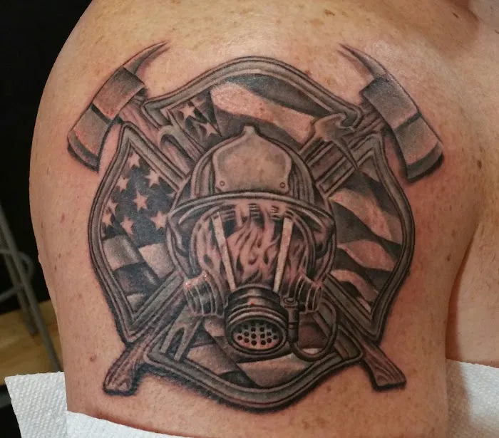Wells & Co. Custom Tattoo 5
