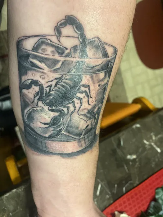The Poker's Club Tattoo Studio 8