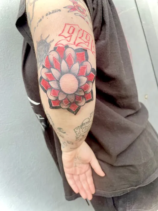 Sacred Soul Tattoo Studio 3