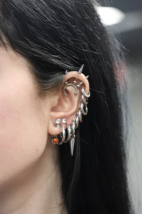 Studio 52 Tattoo & Piercing 7