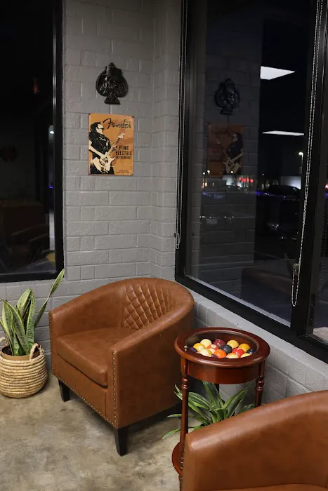 Studio 52 Tattoo & Piercing 6