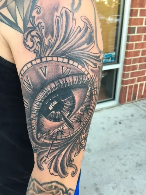 Nevermore Tattoo Studio 6