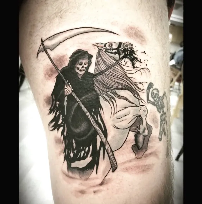 Lucky Monkey Tattoo Parlour 3