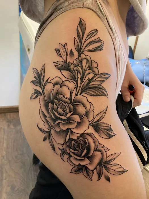 T.R.A.P. Ink Tattoos and Piercings 4