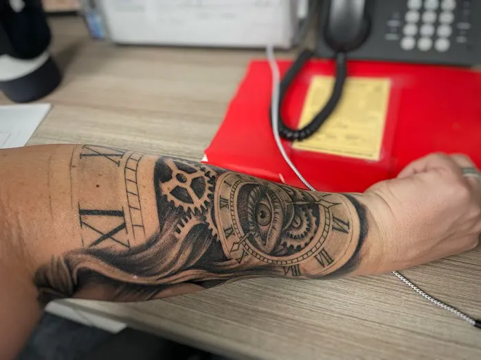 Phong Tattoo 6