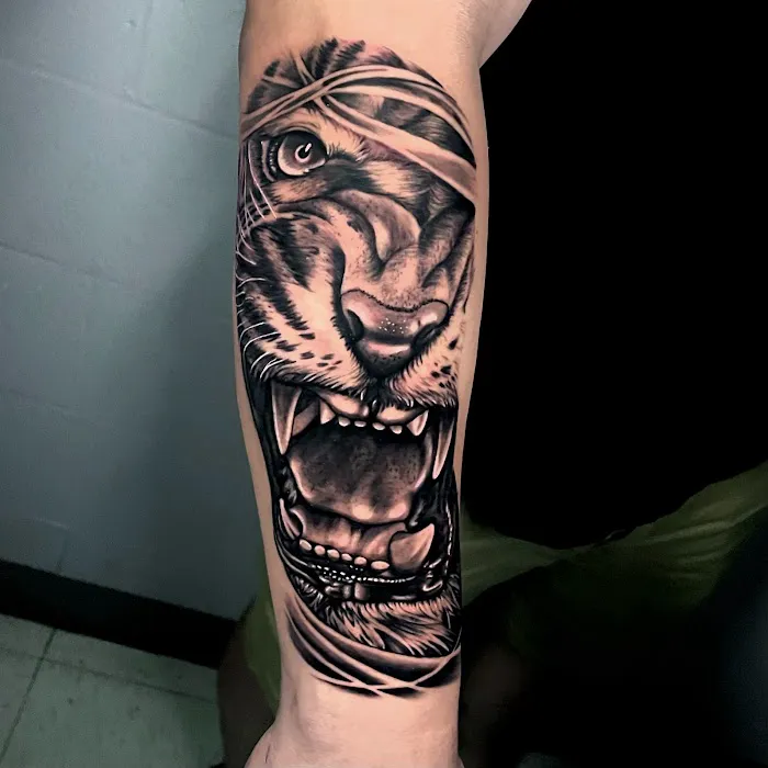 Skin City Tattoo Studio 6