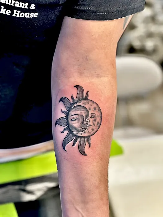 Birds Eye View Tattoo & Smoke Shop 3