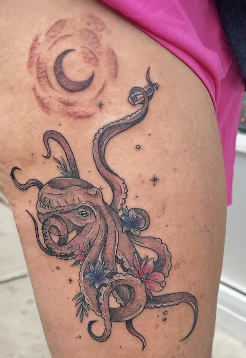 Birdies Tattoo Studio 0