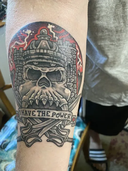 Mos Eisleys Tattoo Studio 8