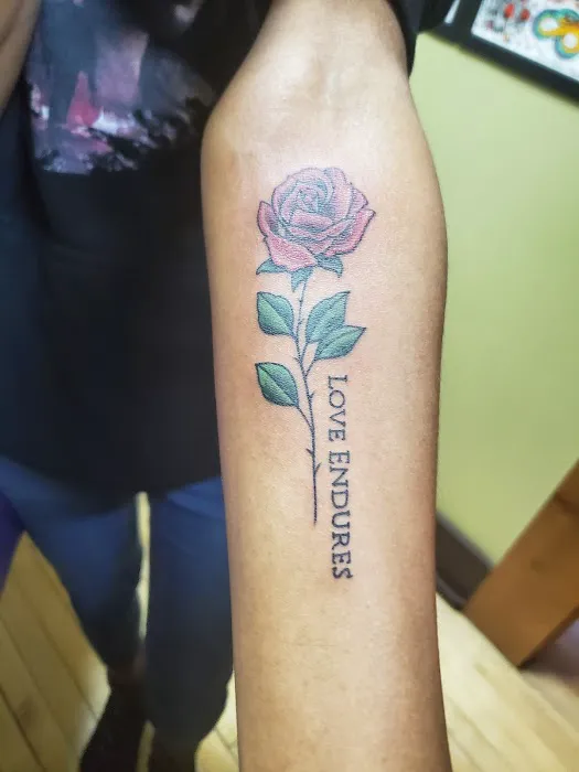 Mos Eisleys Tattoo Studio 0