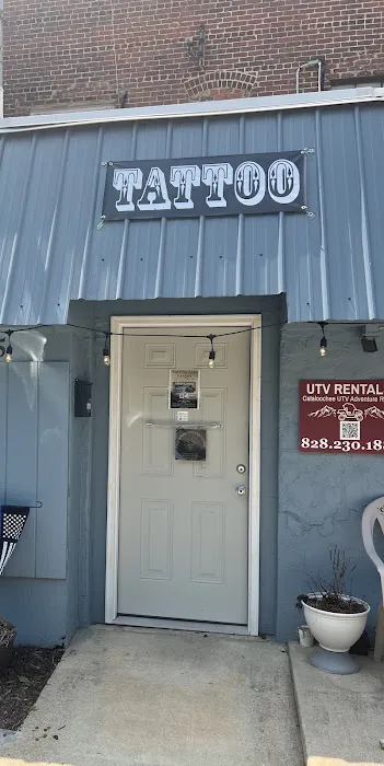 Fat Rabbit Tattoo Studio 1