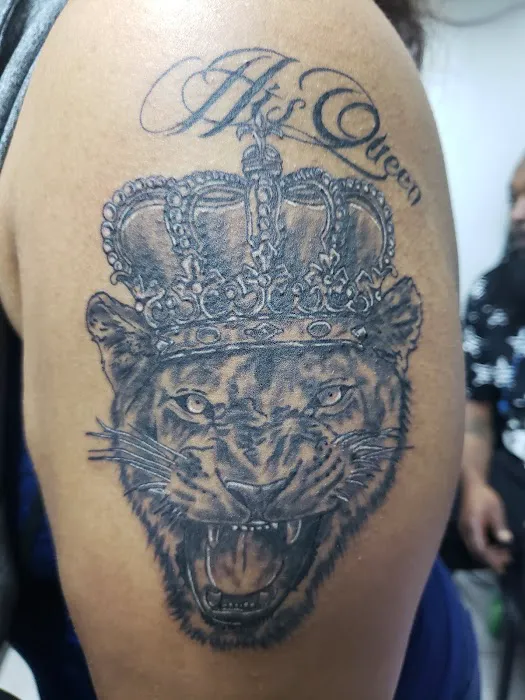 China Doll Tattoo & Piercing 6