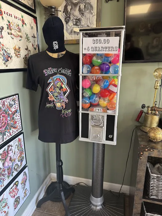 Fallen Saints Tattoo Studio 3