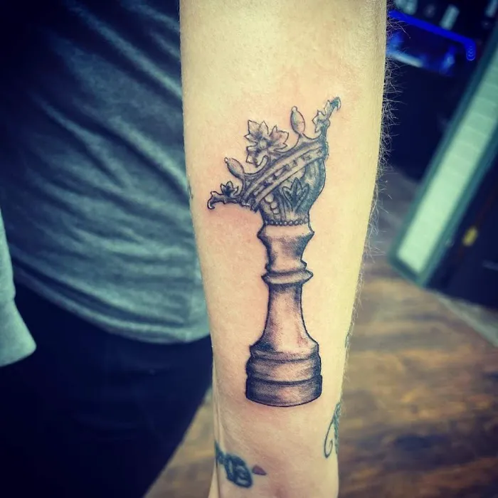 Aces Tattoo & Body Piercing 6
