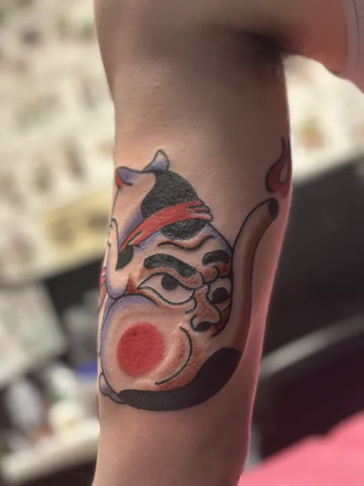 Black Diamond Tattoo Studio 0