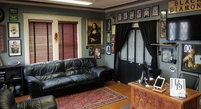 Black Diamond Tattoo Studio 6