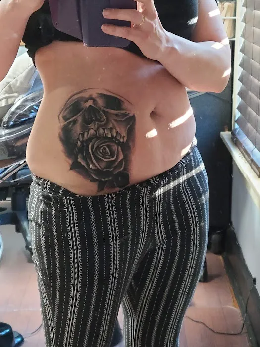 Black Diamond Tattoo Studio 5