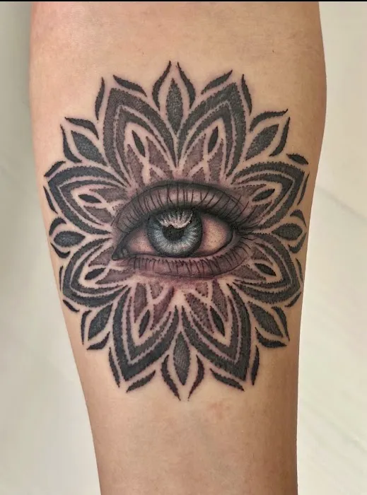 Secret Garden Tattoo Studio 6