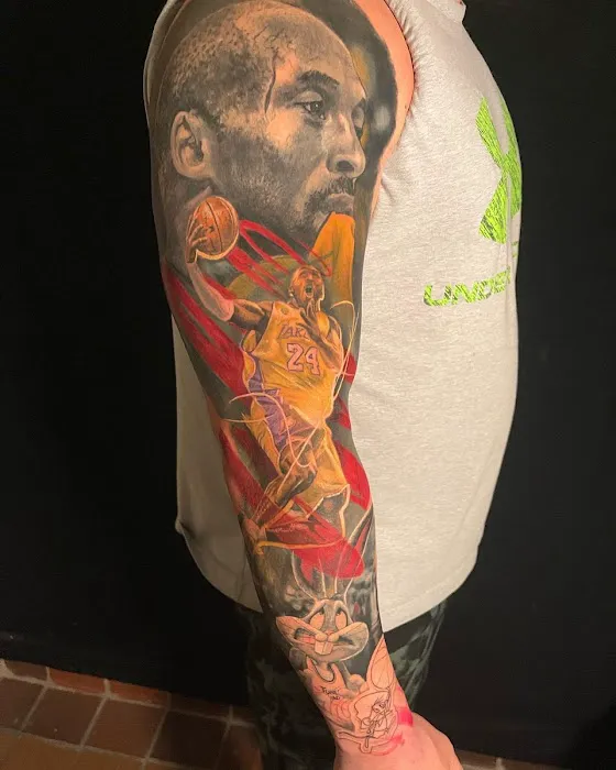 Platinum Koi Tattoo Studio 1