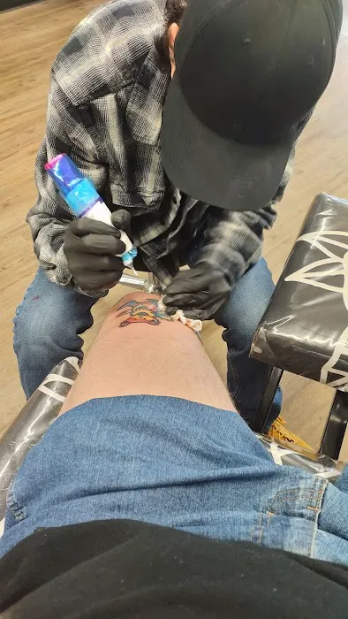 Rustik Tattoo Studio 3