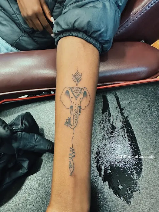 Prix Tattoo Studio & Body Piercings 8