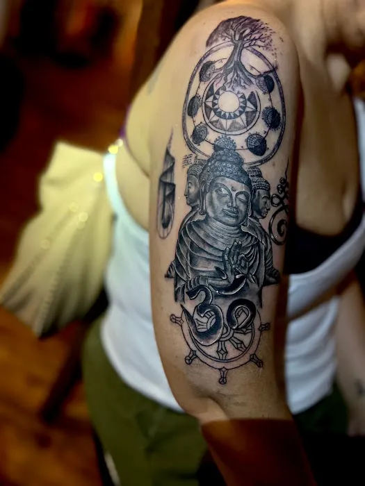 Forensic Ink Tattoo & Piercing Lounge 1