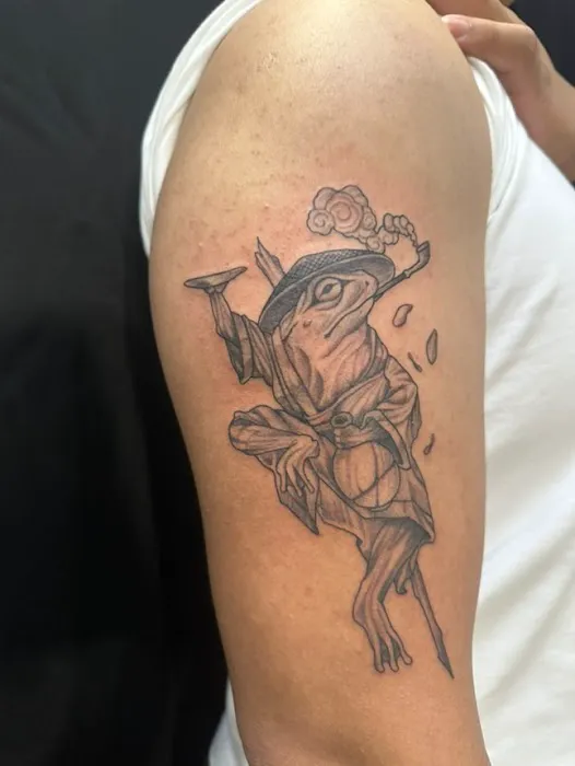 Mystic Knot Tattoo & Body Piercing 5