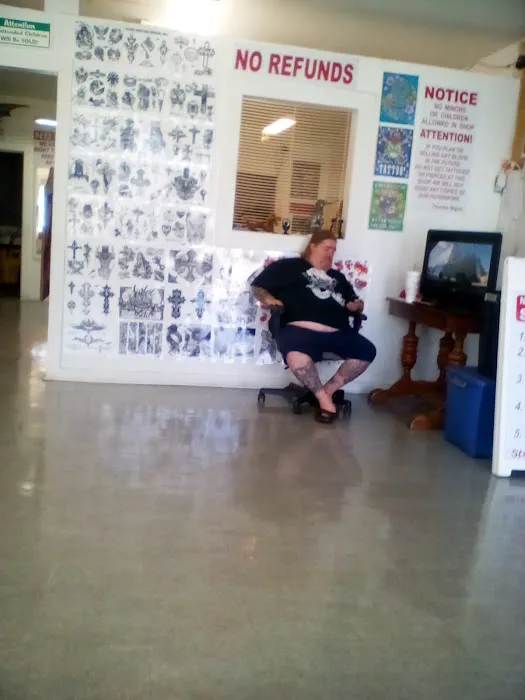 N-DA-NOOK TATTOOS AND BODY PIERCINGS 9
