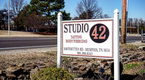 Studio 42 8