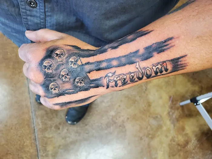 Studio Ink 0