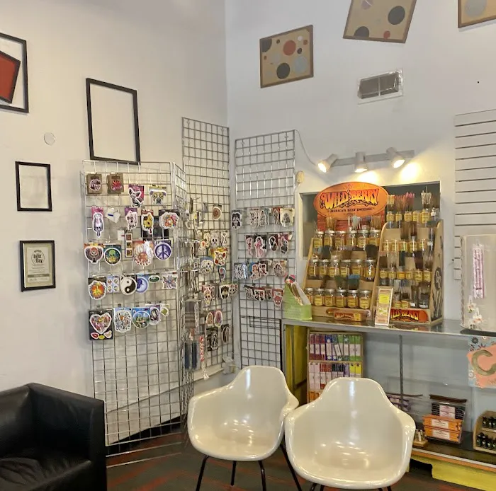 Colourbox Body Piercing Llc 1