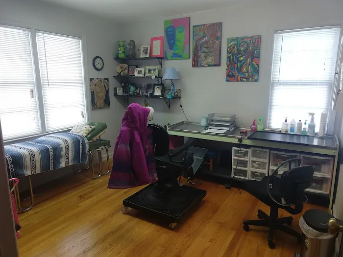 Inkslinger's Tattoo Studio 7