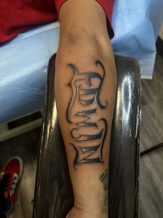 Monkey Ink Tattoo & Piercings 0
