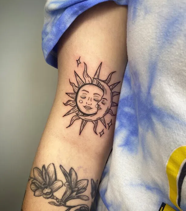 Monkey Ink Tattoo & Piercings 8