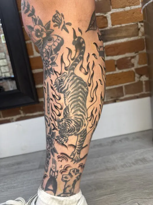 True Love Tattoo Club 5