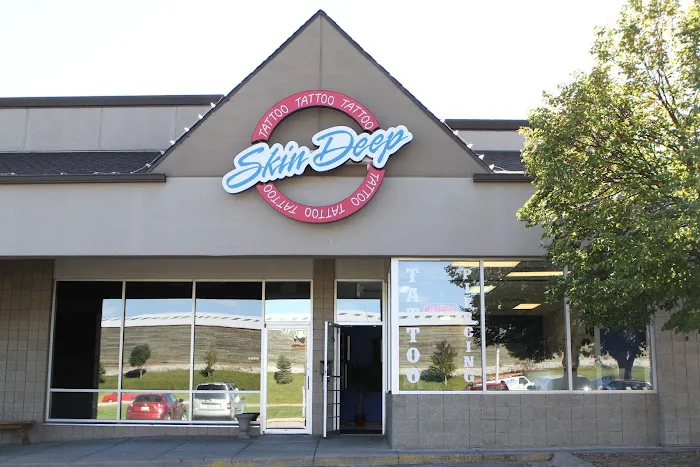 Skin Deep Tattoo and Body Piercing 6