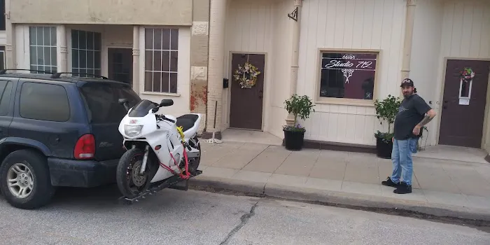 Red Oak Tattoo Company 0