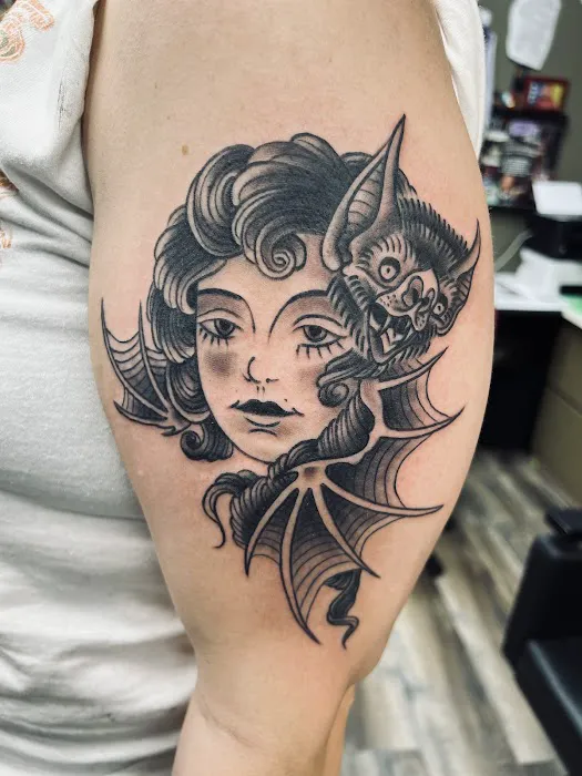Red Oak Tattoo Company 4