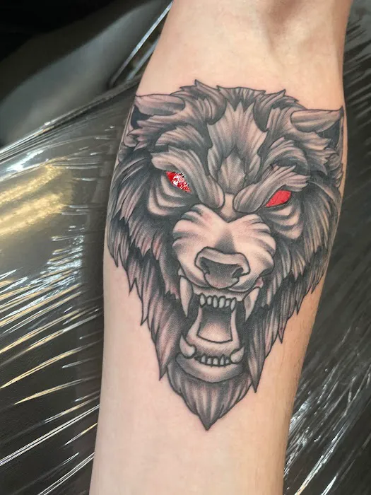 Razor Wire Productions LLC Art Gallery and Tattoo 1