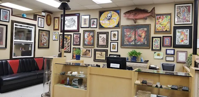 Onyx Piercing Studio 2